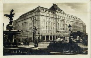 Pozsony, Pressburg, Bratislava; Hotel Savoy / Savoy szálloda, Schenker & Co. üzlete, építkezés / hotel, construction, shops