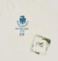 Hollóházi Szász Endre által tervezett mintával díszített porcelán váza, matricás, apró kopásnyomokka...