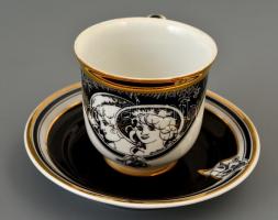 Hollóházi Jurcsák László által tervezett mintával díszített porcelán mokkás készlet, matricás, jelze...