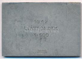 Berán Nándor (1889-1965) 1942. "Országos Magyar Kajak Szövetség" ezüstözött Br plakett, há...