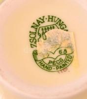 Zsolnay virágmintás váza, kézzel festett, jelzett, hibátlan, m: 11 cm