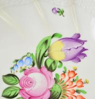 Herendi virágmintás porcelán füles tál, kézzel festett, jelzett, kis kopásnyomokkal, 24×19 cm