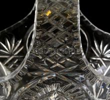 Nagyméretű kristály kínáló kosár. Apró lepattanással 22 cm