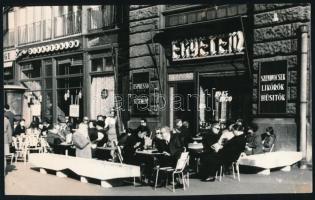 Budapesti életképek, Astoria, 2 db utólagos előhívás, 15×24 és 18×23 cm