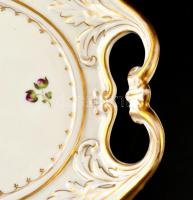 Gyümölcsmintás porcelán tál, kézzel festett, jelzett, kis kopásnyomokkal, d: 26 cm