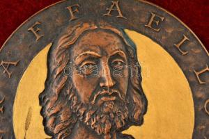 B.J. jelzéssel: Raffaelo. Bronz kisplasztika, fa keretben. d:19 cm, 31x31 cm