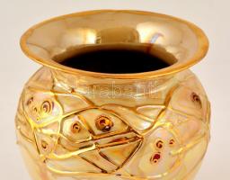 Segesdi Bori (?-): Váza. Mázas festett kerámia, apró kopásnyomokkal,  jelzett, m:14,5 cm