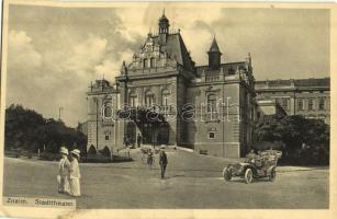 Znojmo, Znaim; Stadttheater / city theatre, automobile montage (EK)