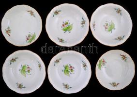 Herendi csipkebogyó mintás tál és tálkák (7 db), kézzel festett, jelzett, apró kopásnyomokkal, m:10 ...