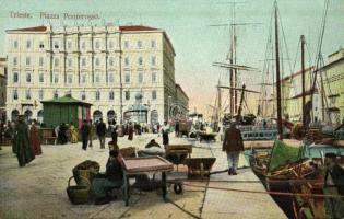 Trieste, Trieszt, Trst; Piazza Ponterosso / square, market vendors, quay