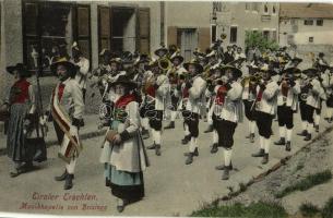 Tiroler Trachten, Musikkapelle von Brixlegg / traditional costumes from Tyrol, concert band from Brixlegg, Austrian folklore