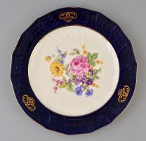 Pirkenhammer rózsás tányér, matricás, jelzett, apró kopásnyomokkal, d:25,5 cm