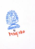 Herenid Viktória mintás áttört kosár, kézzel festett, jelzett, apró kopásnyomokkal, d: 19,5 cm, m: 6...