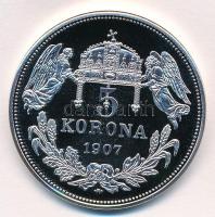 DN "Magyarok Krónikája - Jó, új...pénzt veressen!" ezüstözött, multicolor Cu emlékérem tan...