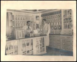 cca 1930-1942 Érsekújvár, Szent Rókus Gyógyszertér, 3 db fotó, 9×6 és 24×29 cm közötti méretekben