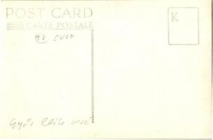 ~1940 Győr, "Elite" mozi filmposzterrel (Az Első Csók, Deanna Durbin). Erzsébet tér 1. pho...