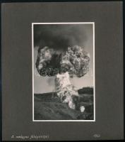 1933 A medgyesi földgázégés, 2 db albumlapra ragasztott, feliratozott fotó, 13,5×9 cm