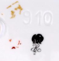 Hollóházi Szász Endre által tervezett mintával díszített tálka ,matricás, jelzett, kis kopásokkal 14...