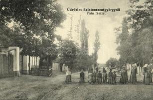 1918 Balatonszentgyörgy, Falu részlet, utca, gyerekek