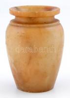 Alabástrom mini váza, apró karcolásokkal, m: 10 cm