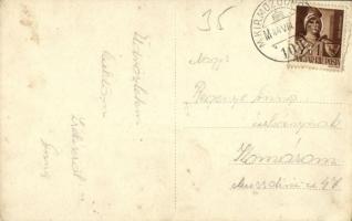 1944 Zselíz, Zeliezovce; Római katolikus templom, utca, Hősök emlékműve, iskola, Levente Otthon, ors...