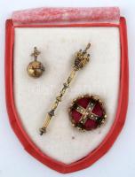 Cseh koronázási ékszerek, miniatűr hiányos dobozban