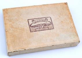 Régi dúsan aranyozott, ókori egyiptomi díszítésű üres fotóalbum, eredeti tokkal, 27x18x3 cm