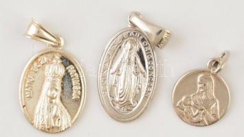 Ezüst(Ag) Mária medál, 3 db, jelzéssel és jelzés nélkül, nettó: 4,7 g