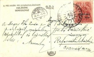 1938 Beregszász, Berehove; bevonulás, honleányok, "Isten áldd meg a magyart" felirat / ent...