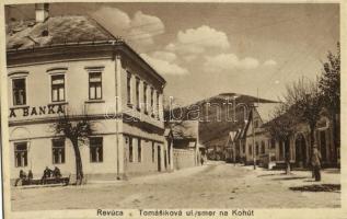 1943 Nagyrőce, Gross-Rauschenbach, Velká Revúca;  Tomásiková ul. smer na Kohút / utcakép, bank, Kakas-csúcs. Kiadja J. Edelmann. Neubauer felvétele / street view, bank, mountain peak