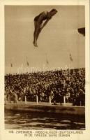 1928 Amsterdam, Olympische Spelen. Zwemmen, Ribschläger (Duitschland) in de tweede serie duiken / 1928 Summer Olympics. Swimming, Ribschläger (Germany) in the second series of dives