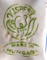 Kispesti porcelángyár pálinkás kulacs (Kecskeméti Braun), lepattanással, matricás, m:11 cm