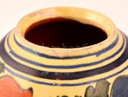 Népi mintás mázas kerámia váza, kis lepattanásokkal, m: 11,5 cm