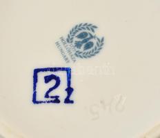 Hollóházi Erika mintás porcelán bonbonier, matricás, apró kopásnyomokkal, jelzett, d: 12 cm, m: 14 c...