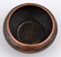 Tibeti bronz tálka, jelzett, kopott, d: 10 cm
