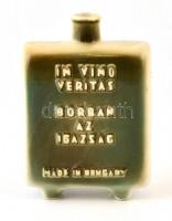 Zsolnay boros kulacs (Villanyi A.G.), apró kopásokkal, jelzett, dugó nélkül, m: 15 cm