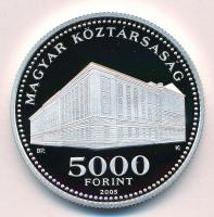 2005. 5000Ft Ag "Károli Gáspár Református Egyetem" T:PP
Adamo EM198