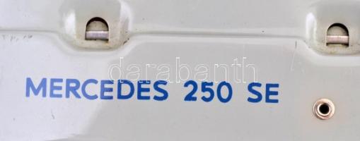 cca 1970 Mercedes 250 SE felhúzhatós játékautó, jelzett (Schuco Girato 4000), fém-műanyag, több funk...