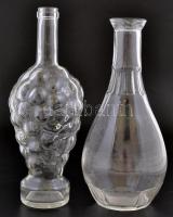 Szőlő formájú üvegpalack + üveg kiöntő, kis kopásnyomokkal, m: 26,5 és 27,5 cm