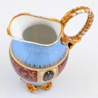 Jelzés nélkül: Kézzel festett aranyozott porcelán kanna. Kopásokkal 17 cm