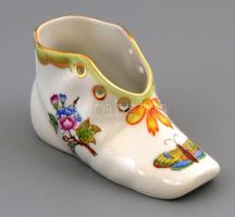 Herendi Viktória mintás porcelán cipő, kézzel festett, jelzett, apró kopásnyomokkal, 10×4×5 cm