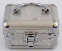 Pillangós fém mini táska, 7×11,5 cm