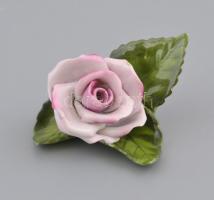 Herendi porcelán rózsa, kézzel festett, jelzett, apró lepattanással, 7×6 cm