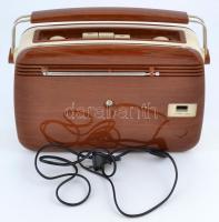 Roadstar rádió, retro designnal, működik, újszerű állapotban, 28×35 cm