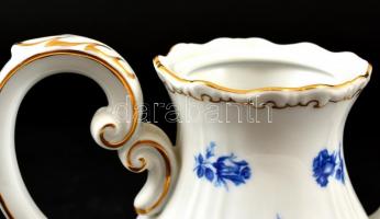 Zsolnay teás kancsó, kézzel festett, jelzett, fedél nélkül, apró kopásnyomokkal, m: 15,5 cm