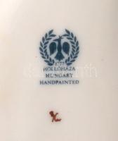 Hollóházi sirály, kézzel festett, jelzett, apró kopásnyomokkal, m: 9,5 cm, h: 14 cm