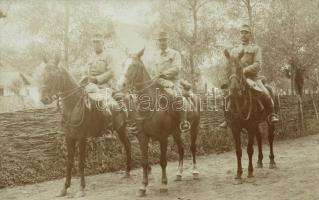 Első világháborús osztrák-magyar lovaskatonák / WWI K.u.K. (Austro-Hungarian) military, cavalrymen. photo (EK)