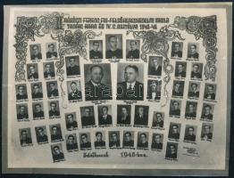 1943 Budapest, II. Rákóczi Ferenc Fiú-Felsőkereskedelmi Iskola tanári kara és a végzett diákok kistablója, nevesített portrékkal, 9,5x13 cm