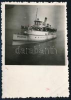 cca 1950 Pajtás nevű hajó a Balatonon, 8,5x5,8 cm