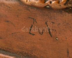 Jelzett (ZVF) Wagner büszt, réz, súlyozott, m: 14 cm